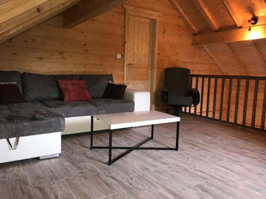 Forest Jura Lodge - Chalet De La Vache Alièze Eksteriør bilde